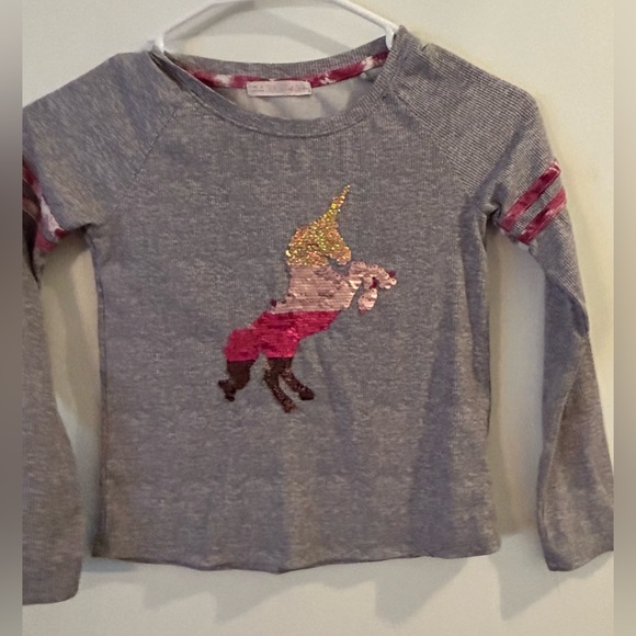 3 girls tops. All in Motion, btween, & Sunset Sky. 6/6X - Picture 12 of 15